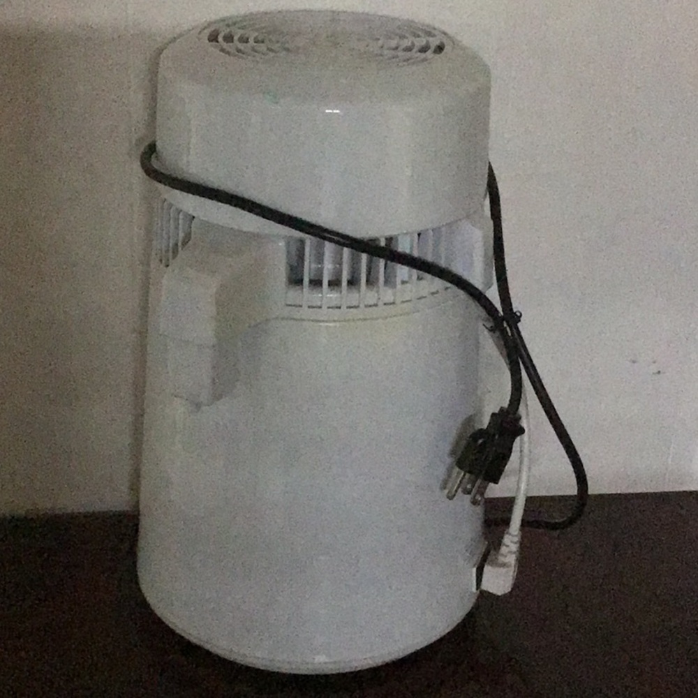 Water Distiller.